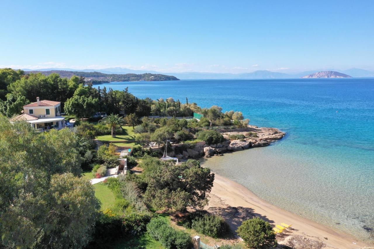 Villa Aria - Luxury Beachfront Villa With Pool And Tennis Court Koilas Exterior photo
